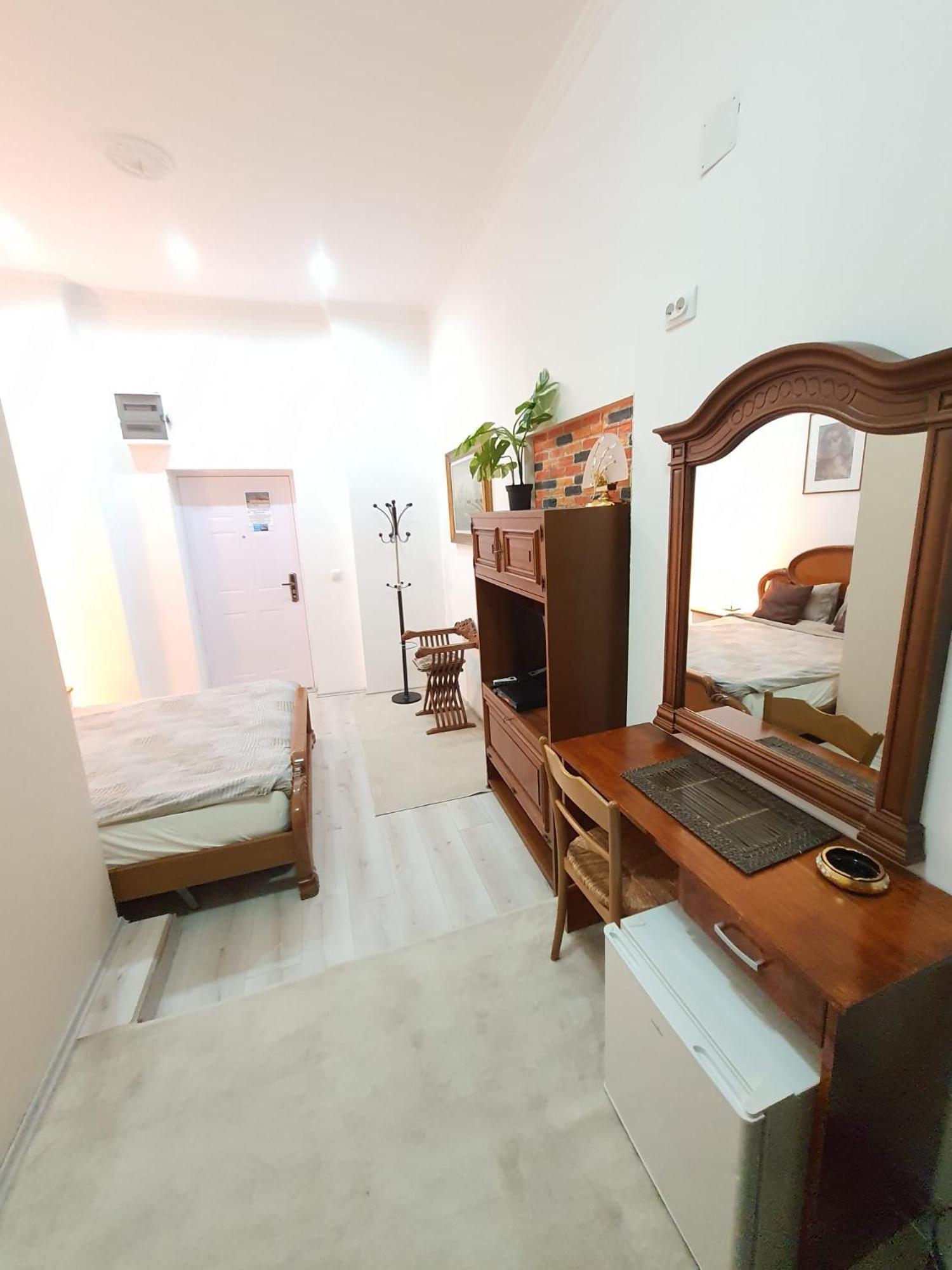 Prenociste Nikolas Grand スメデレヴォ 部屋 写真